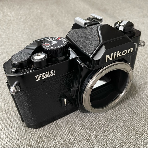 [SOLD] Nikon FM2n Black 35mm SLR Film Camera Body And MD-12 Motor Drive - Picture 7 of 16